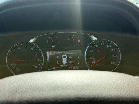 Used 2017 GMC Acadia SLT FWD image 19
