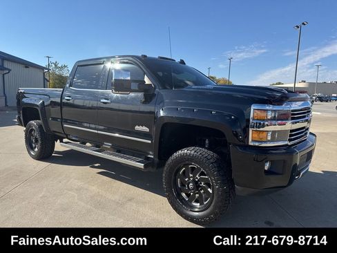 Used 2017 Chevrolet Silverado 2500 High Country w/ Duramax Plus Package image 30