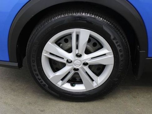 Certified 2024 Nissan Kicks S FWD image 26