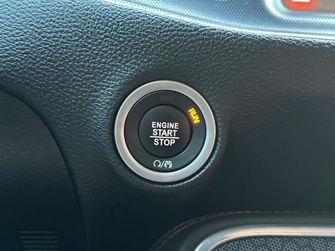 Used 2018 Dodge Challenger R/T Scat Pack w/ Leather Interior Group image 21