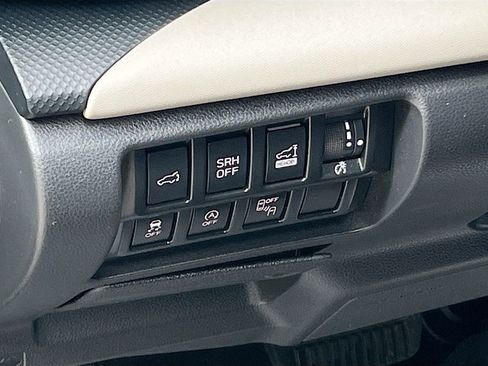 Used 2023 Subaru Forester Limited image 10