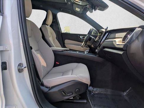 Certified 2026 Volvo XC60 B5 Plus w/ Protection Package Premier AWD/4WD image 22