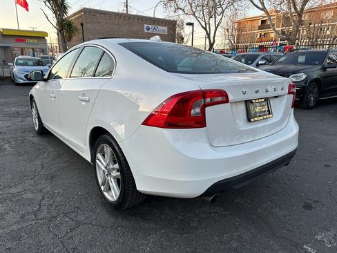 Used 2011 Volvo S60 T6 image 7