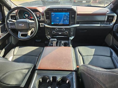 Used 2021 Ford F150 Lariat image 16