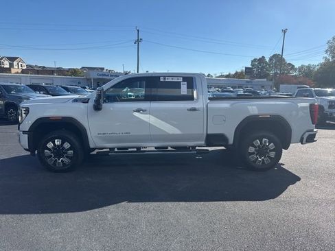 New 2026 GMC Sierra 2500 Denali w/ Technology Package image 19