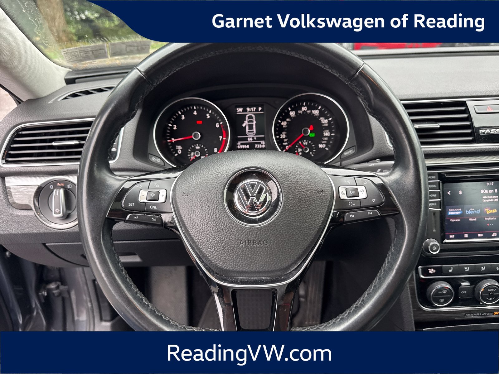 Used 2018 Volkswagen Passat 2.0T SE FWD image 14