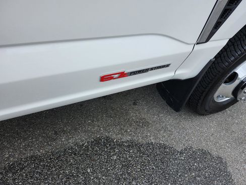 Used 2024 Ford F350 Lariat w/ Lariat Ultimate Package image 6