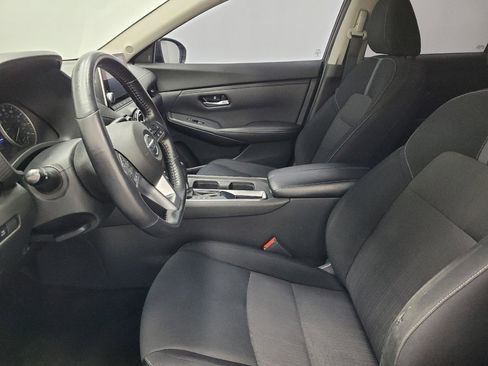 Used 2022 Nissan Sentra SV w/ All-Weather Package FWD image 17