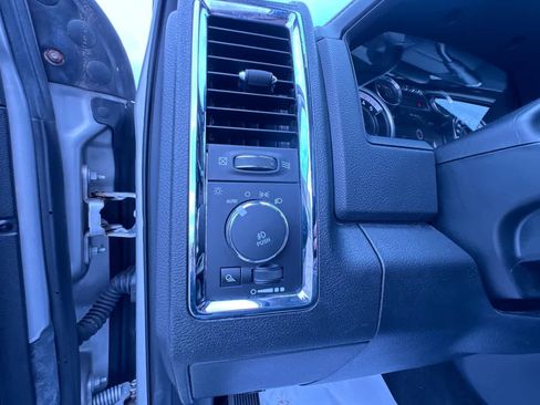 Used 2017 RAM 2500 Laramie w/ Off Road Package AWD/4WD image 16