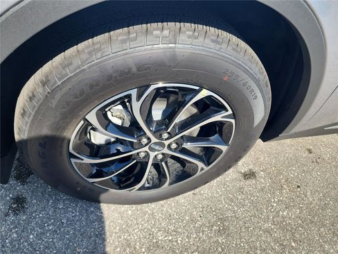 New 2026 Lincoln Nautilus Premier w/ Equipment Group 102A image 8