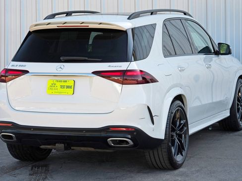 Used 2025 Mercedes-Benz GLE 580 4MATIC w/ Driver Assistance Package image 59