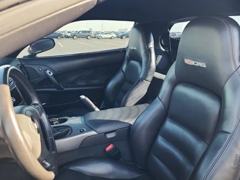 Used 2007 Chevrolet Corvette Z06 w/ Preferred Equipment Group RWD image 7