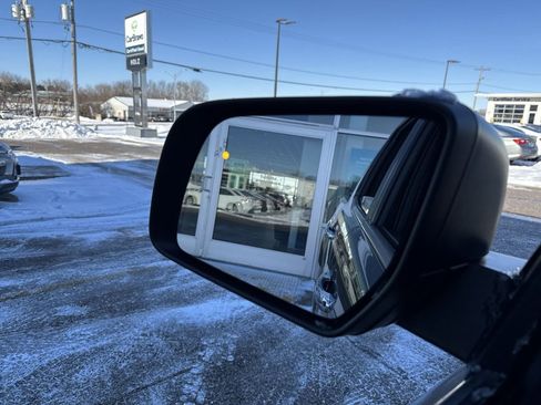 Used 2019 Ford Ranger XLT w/ Equipment Group 302A Luxury image 9