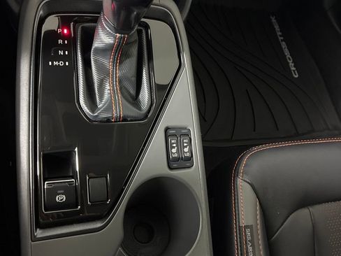 Certified 2025 Subaru Crosstrek 2.5i Limited w/ Crosstrek Mirror Package image 31