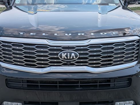 Used 2021 Kia Telluride SX w/ SX Prestige Package AWD/4WD image 9