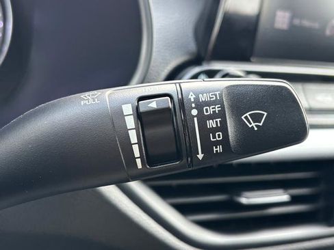 Certified 2023 Kia Forte LXS image 30