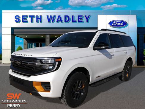 New 2026 Ford Expedition Tremor image 4