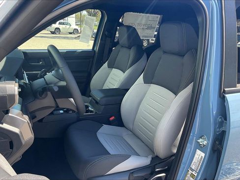 New 2026 Toyota Tacoma TRD Off-Road image 11