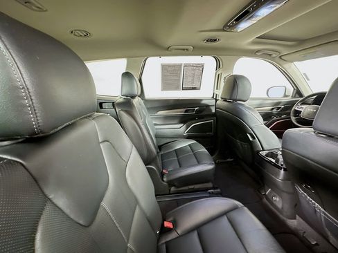 Used 2022 Kia Telluride EX w/ EX Premium Package image 30
