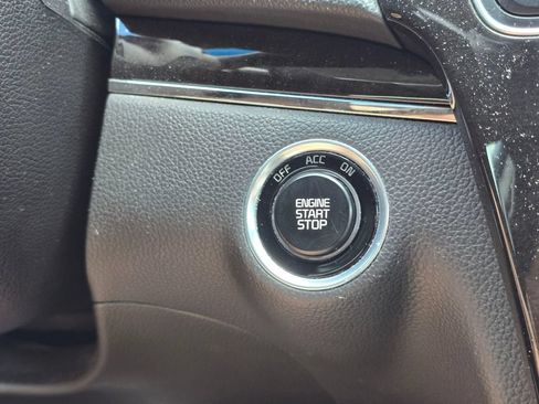 Used 2015 Kia Cadenza Limited FWD image 23
