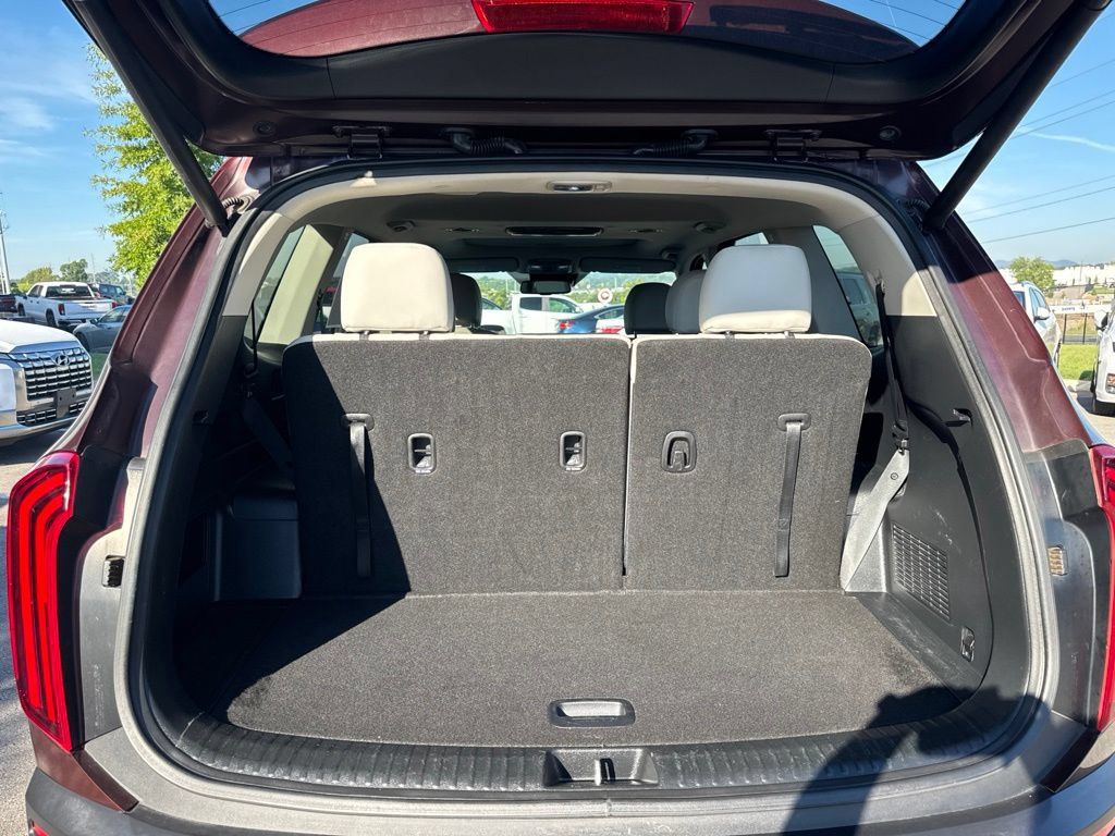 Used 2022 Kia Telluride EX w/ EX Premium Package FWD image 29