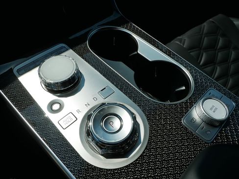 New 2025 Genesis GV80 3.5T e-SC image 9