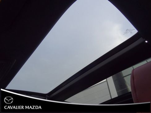 Certified 2025 MAZDA CX-70 Plug-In Hybrid w/ Premium Plus image 11