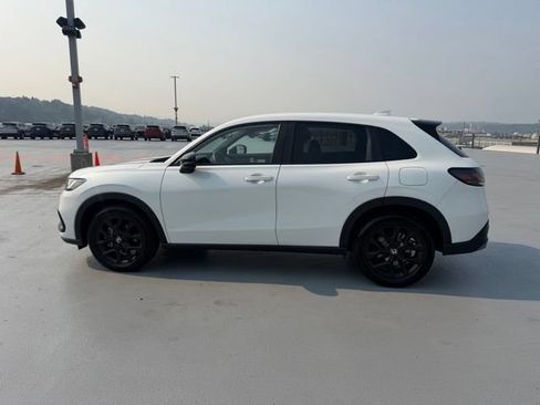 Certified 2024 Honda HR-V Sport image 10