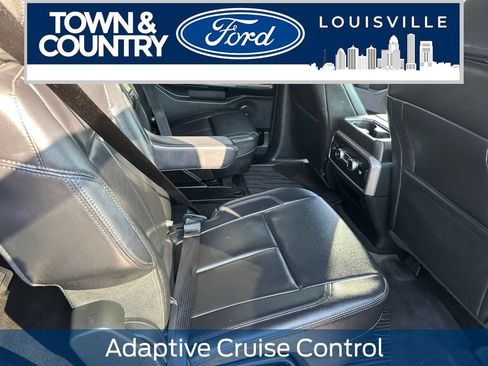 Used 2021 Ford Expedition XLT AWD/4WD image 21