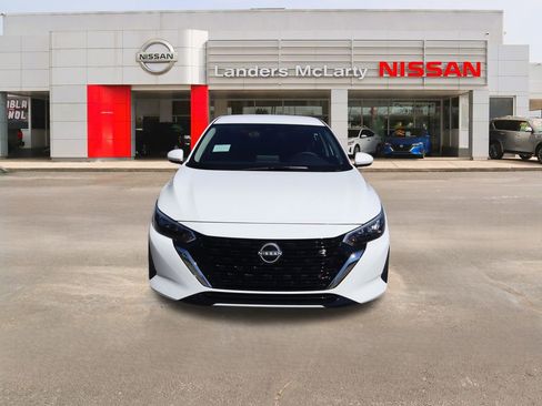 New 2025 Nissan Sentra SV w/ All-Weather Package image 6