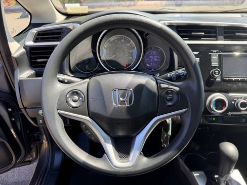 Used 2015 Honda Fit LX image 18