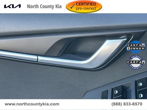 Certified 2025 Kia Niro LX image 34