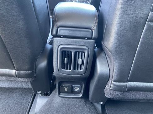 Used 2020 Jeep Compass Limited AWD/4WD image 46