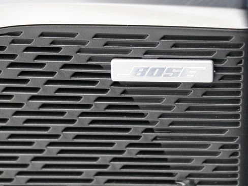 Used 2025 Buick Enclave Preferred image 27