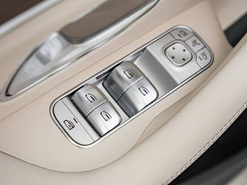 New 2026 Mercedes-Benz GLE 450 4MATIC image 40