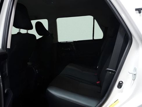 Used 2021 Toyota 4Runner TRD Off-Road AWD/4WD image 11