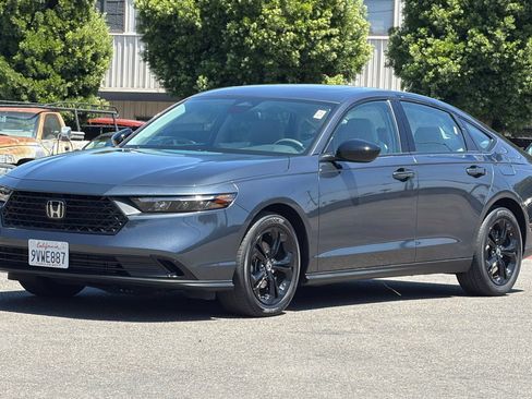 Used 2025 Honda Accord SE image 8