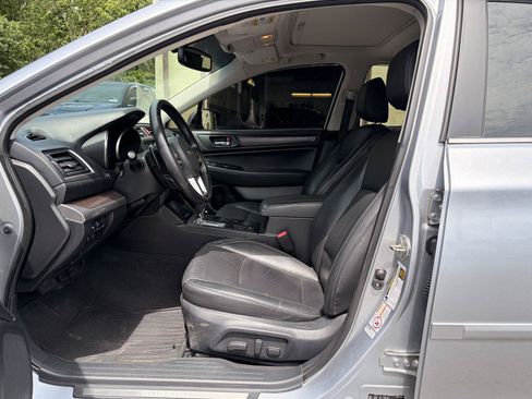 Used 2015 Subaru Legacy 3.6R Limited AWD/4WD image 9