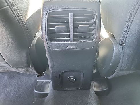 Used 2021 Ford Escape SEL image 19