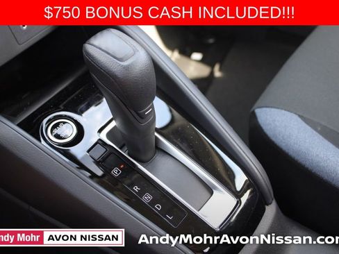 New 2025 Nissan Versa SV w/ Trunk Package image 25