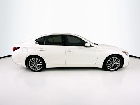 Used 2022 INFINITI Q50 Luxe w/ Cargo Package RWD image 9