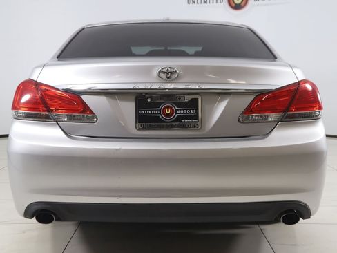 Used 2011 Toyota Avalon FWD image 43