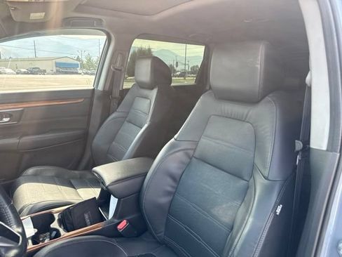 Used 2021 Honda CR-V Touring image 12
