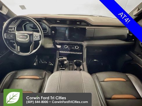 Used 2024 GMC Sierra 1500 AT4 w/ Technology Package AWD/4WD image 7