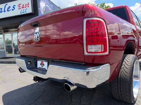 Used 2015 RAM 1500 Laramie AWD/4WD image 86