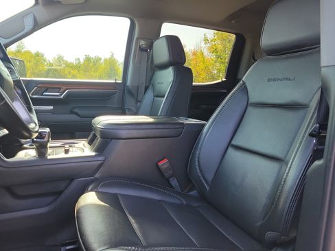 Used 2023 GMC Sierra 1500 Denali w/ Denali Reserve Package image 14