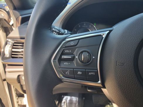 Used 2025 Acura RDX SH-AWD image 24