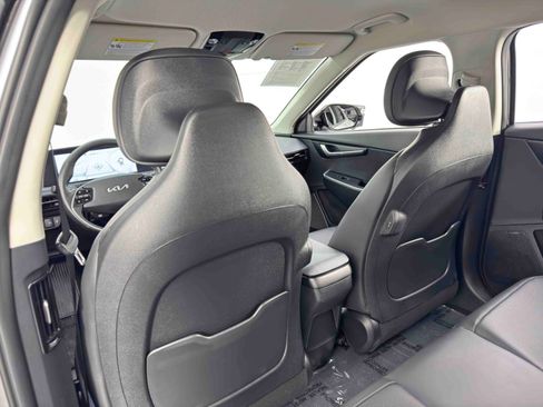 Used 2023 Kia EV6 Wind w/ Wind Technology Package image 32