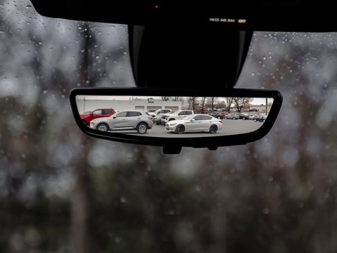 Used 2019 Chevrolet Silverado 1500 High Country w/ Technology Package image 44