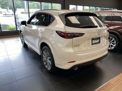 Used 2023 MAZDA CX-5 Signature AWD/4WD image 6